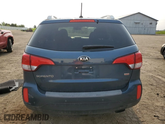 2015 Kia Sorento LX with VIN 5XYKTCA60FG597402, listed as a Copart auction lot 58371025 with 116,637 mi miles and Clean title. Bid and sale history available at DreamBid. Image 6.