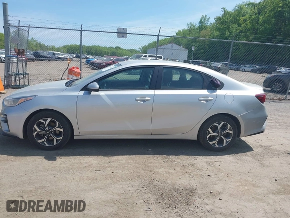 2019 Kia Forte LXS с VIN 3KPF24AD1KE086328, выставлен на аукционе IAAI как лот 42144973 с пробегом 43 541 миль миль и . История ставок и продаж доступна на DreamBid. Изображение 13.
