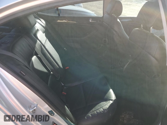 2016 Kia Cadenza Premium with VIN KNALN4D78G5215357, listed as a Copart auction lot 86891674 with 139,693 mi miles and Salvage Title. Bid and sale history available at carsss.com. Image 10.