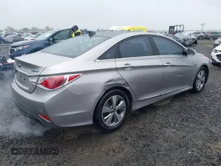 2012 Hyundai Sonata Hybrid with VIN KMHEC4A44CA040923, listed as a IAAI auction lot 41990974 with 177,113 mi miles and . Bid and sale history available at DreamBid. Image 4.