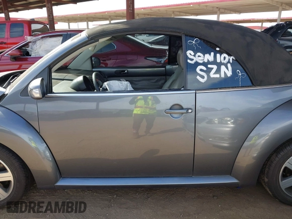 2006 Volkswagen Beetle with VIN 3VWRF31Y56M327282, listed as a IAAI auction lot 42359912 with 77,294 mi miles and . Bid and sale history available at DreamBid. Image 15.