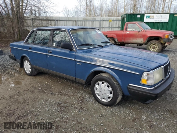 1990 Volvo 240 с VIN YV1AA8845L1400684, выставлен на аукционе Copart как лот 49742045 с пробегом 182 643 миль миль и Чистый • Clean title. История ставок и продаж доступна на DreamBid. Изображение 4.