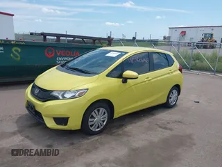 2015 Honda Fit LX z VIN 3HGGK5H58FM768970, wystawiony jako IAAI lot #42760686 z przebiegiem 89 531 mil mil oraz . Historia ofert i sprzedaży dostępna na DreamBid. Obrazek 2.