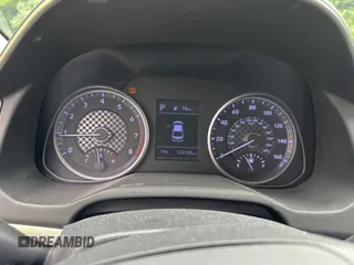 2020 Hyundai Elantra SEL с VIN 5NPD84LF2LH578951, выставлен на аукционе Copart как лот 61287495 с пробегом 124 185 миль миль и Чистый • Clean title. История ставок и продаж доступна на DreamBid. Изображение 8.