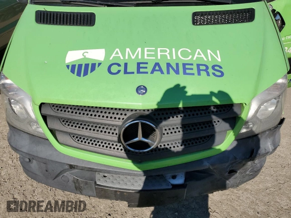 2016 Mercedes-Benz Sprinter with VIN WD3PE8DD8GP181811, listed as a Copart auction lot 85319974 with 249,590 mi miles and Salvage Title. Bid and sale history available at DreamBid. Image 12.