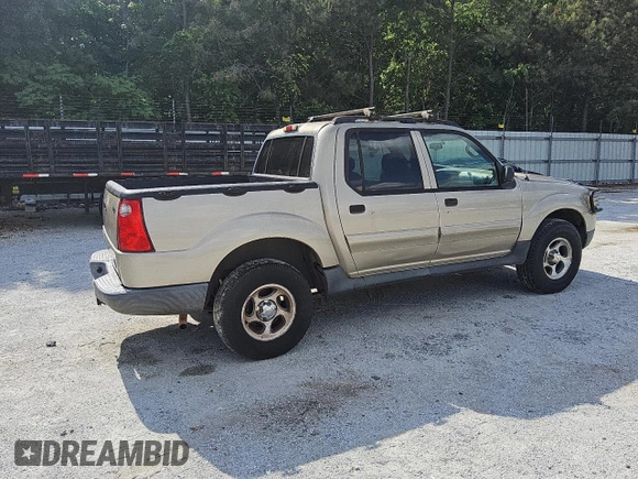 2004 Ford Explorer Sport Trac XLS z VIN 1FMZU77K64UA90633, wystawiony jako Copart lot #54862215 z przebiegiem 274 354 mil mil oraz Czysty tytuł • Clean title. Historia ofert i sprzedaży dostępna na DreamBid. Obrazek 3.