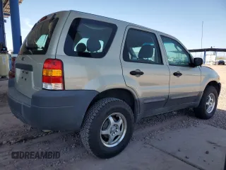 2005 Ford Escape XLS Value with VIN 1FMYU02Z05KA40024, listed as a Copart auction lot 66042064 with 130,677 mi miles and Salvage Title. Bid and sale history available at carsss.com. Image 3.