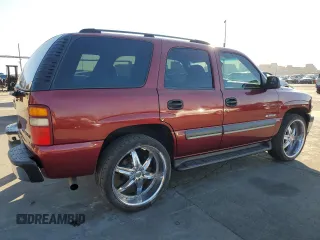2003 Chevrolet Tahoe LS with VIN 1GNEC13T43R142268, listed as a Copart auction lot 88926345 with 202,145 mi miles and Salvage Title. Bid and sale history available at carsss.com. Image 3.