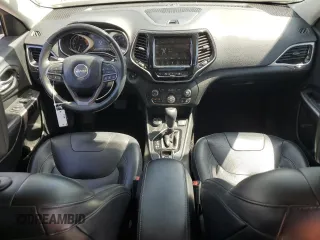 2019 Jeep Cherokee Limited with VIN 1C4PJMDX4KD280396, listed as a Copart auction lot 61583365 with 126,586 mi miles and Clean title. Bid and sale history available at DreamBid. Image 8.