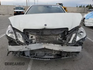 2010 Mercedes-Benz E 550 Luxury with VIN WDDHF7CB7AA032016, listed as a Copart auction lot 88959105 with 165,421 mi miles and Salvage Title. Bid and sale history available at DreamBid. Image 5.