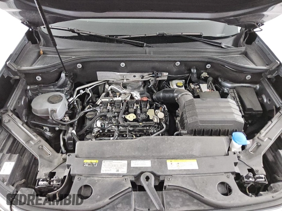 2024 Volkswagen Atlas SE with VIN 1V2WR2CA4RC536380, listed as a Copart auction lot 57678825 with 35,361 mi miles and Clean title. Bid and sale history available at DreamBid. Image 11.