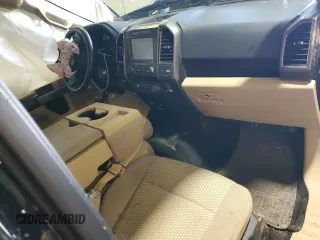 2017 Ford F-150 XL z VIN 1FTFX1EF5HKE46993, wystawiony jako Copart lot #55992445 z przebiegiem Nie podano mil oraz Szkoda całkowita • Salvage title. Historia ofert i sprzedaży dostępna na DreamBid. Obrazek 8.