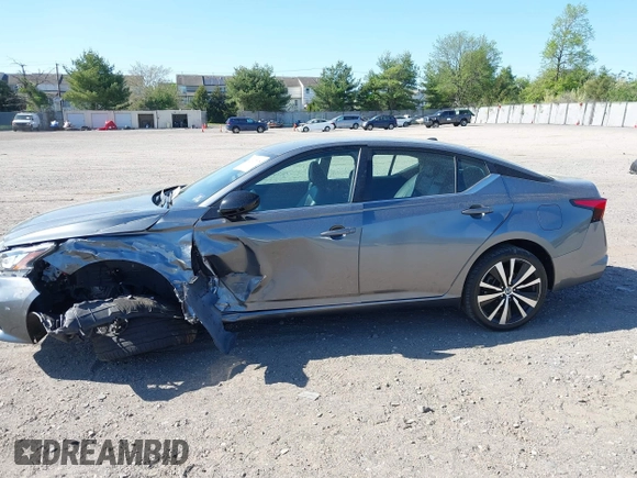 2019 Nissan Altima SR with VIN 1N4BL4CV0KC113145, listed as a IAAI auction lot 42127618 with 61,633 mi miles and . Bid and sale history available at DreamBid. Image 14.