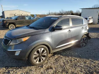 2013 Kia Sportage SX with VIN KNDPCCA61D7511496, listed as a Copart auction lot 87846595 with 171,733 mi miles and Salvage Title. Bid and sale history available at carsss.com. Image 1.