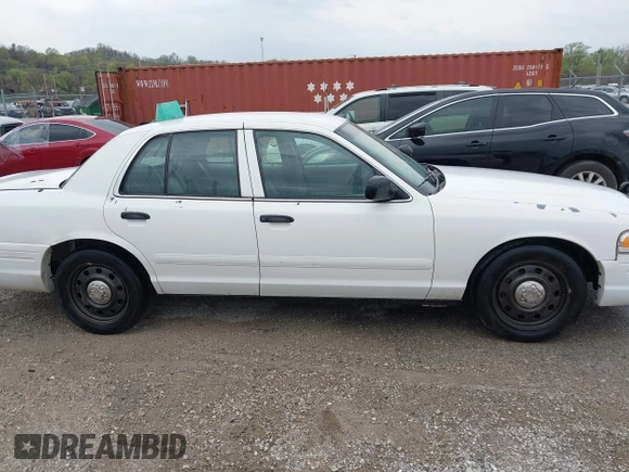 2008 Ford Police Interceptor с VIN 2FAHP71V48X155882, выставлен на аукционе IAAI как лот 41929332 с пробегом Не указан миль и . История ставок и продаж доступна на DreamBid. Изображение 13.
