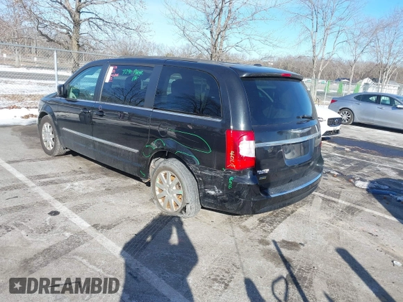 2016 Chrysler Town & Country Touring with VIN 2C4RC1BG7GR231704, listed as a IAAI auction lot 41306140 with 165,890 mi miles. Bid and sale history available at carsss.com. Image 3.