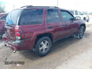 2006 Chevrolet TrailBlazer LT with VIN 1GNES13M462204650, listed as a IAAI auction lot 41652553 with 189,594 mi miles. Bid and sale history available at carsss.com. Image 4.