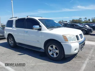 2006 Nissan Armada LE z VIN 5N1AA08A06N705001, wystawiony jako IAAI lot #42261422 z przebiegiem 110 533 mil mil oraz . Historia ofert i sprzedaży dostępna na DreamBid. Obrazek 1.