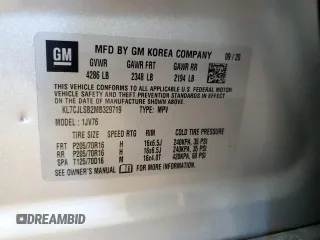 2021 Chevrolet Trax LT z VIN KL7CJLSB2MB329719, wystawiony jako Copart lot #60140315 z przebiegiem Nie podano mil oraz Szkoda całkowita • Salvage title. Historia ofert i sprzedaży dostępna na DreamBid. Obrazek 13.