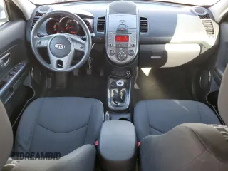 2011 Kia Soul + with VIN KNDJT2A22B7717775, listed as a Copart auction lot 81186954 with 154,095 mi miles and Salvage Title. Bid and sale history available at carsss.com. Image 8.