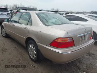 2000 Acura RL with VIN JH4KA9650YC007357, listed as a IAAI auction lot 42050343 with 1 mi miles. Bid and sale history available at carsss.com. Image 3.