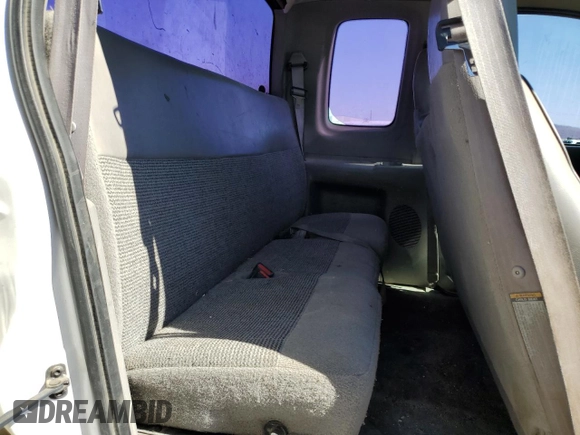 1998 Ford F-150 with VIN 1FTZX1720WKA20813, listed as a Copart auction lot 63852215 with 215,729 mi miles and Salvage title. Bid and sale history available at DreamBid. Image 10.