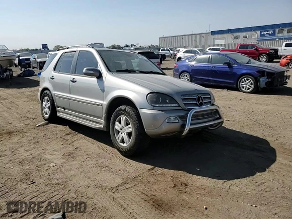 2005 Mercedes-Benz M-Class 3.7L with VIN 4JGAB57E75A557711, listed as a Copart auction lot 75299904 with 0 mi miles and Salvage Title. Bid and sale history available at carsss.com. Image 12.
