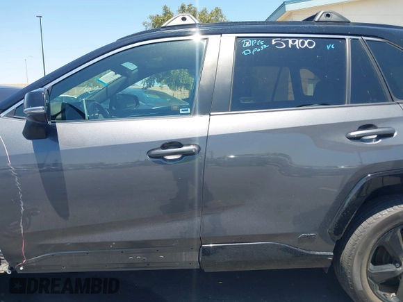 2021 Toyota RAV4 Hybrid XSE with VIN 2T3E6RFVXMW016803, listed as a IAAI auction lot 42135617 with 40,898 mi miles and . Bid and sale history available at DreamBid. Image 15.