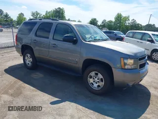 2008 Chevrolet Tahoe LTZ with VIN 1GNFK13088J102259, listed as a IAAI auction lot 42312691 with 245,115 mi miles and . Bid and sale history available at DreamBid. Image 1.