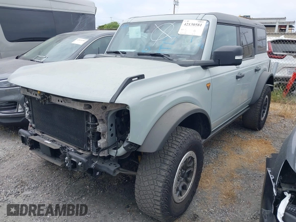2023 Ford Bronco с VIN 1FMEE5DP0PLA97359, выставлен на аукционе IAAI как лот 42130581 с пробегом 32 335 миль миль и . История ставок и продаж доступна на DreamBid. Изображение 23.