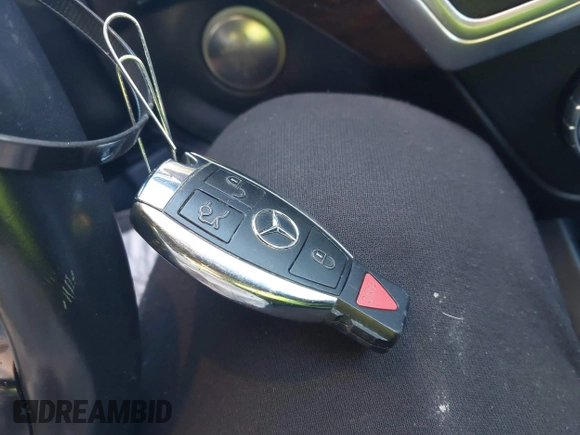 2015 Mercedes-Benz GL-Class GL 450 with VIN 4JGDF6EEXFA471143, listed as a IAAI auction lot 41062987 with 134,674 mi miles. Bid and sale history available at carsss.com. Image 11.