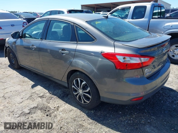 2012 Ford Focus SE with VIN 1FAHP3F2XCL433827, listed as a IAAI auction lot 41843960 with 156,343 mi miles. Bid and sale history available at carsss.com. Image 3.