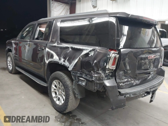 2018 GMC Yukon XL SLT Standard Edition with VIN 1GKS2JKCXJR376058, listed as a IAAI auction lot 41507544 with 110,299 mi miles. Bid and sale history available at carsss.com. Image 3.