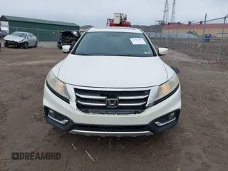 2013 Honda Crosstour EX-L z VIN 5J6TF2H52DL005559, wystawiony jako IAAI lot #41757271 z przebiegiem 171 850 mil mil oraz . Historia ofert i sprzedaży dostępna na DreamBid. Obrazek 12.