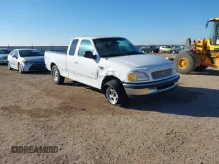 1998 Ford F-150 with VIN 1FTZX17W3WKB43668, listed as a IAAI auction lot 41243322 with 154,780 mi miles and . Bid and sale history available at DreamBid. Image 1.
