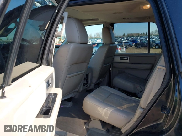2013 Ford Expedition Limited с VIN 1FMJU2A52DEF64185, выставлен на аукционе IAAI как лот 42020671 с пробегом 166 453 миль миль и . История ставок и продаж доступна на DreamBid. Изображение 8.