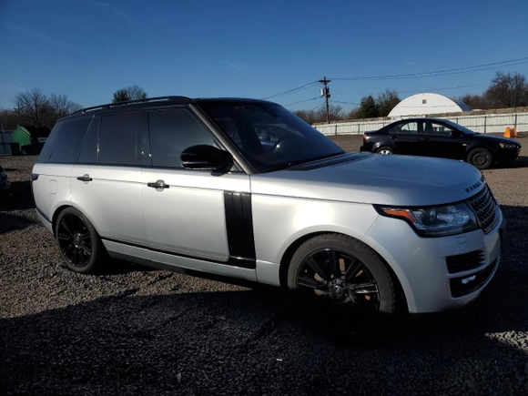 2017 Land Rover Range Rover z VIN SALGS2FE5HA361701, wystawiony jako Copart lot #48731435 z przebiegiem 77 040 mil mil oraz Szkoda całkowita • Salvage title. Historia ofert i sprzedaży dostępna na DreamBid. Obrazek 4.