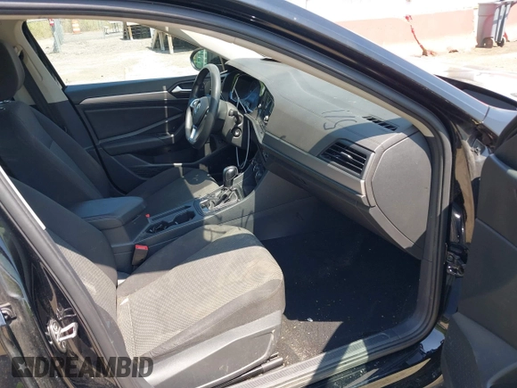 2019 Volkswagen Jetta S with VIN 3VWC57BU2KM163253, listed as a IAAI auction lot 42169215 with 91,978 mi miles and . Bid and sale history available at DreamBid. Image 5.