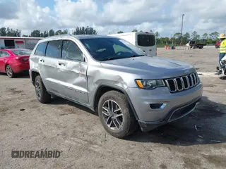 2020 Jeep Grand Cherokee Limited with VIN 1C4RJEBG1LC245405, listed as a IAAI auction lot 41489446 with 33,052 mi miles. Bid and sale history available at carsss.com. Image 1.