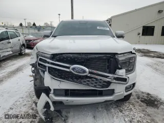 2024 Ford Ranger LARIAT with VIN 1FTER4KH3RLE26685, listed as a Copart auction lot 46030645 with 4,115 mi miles and Salvage Title. Bid and sale history available at carsss.com. Image 5.