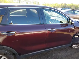 2019 Kia Sorento LX z VIN 5XYPG4A56KG481297, wystawiony jako IAAI lot #41994392 z przebiegiem 147 688 mil mil oraz . Historia ofert i sprzedaży dostępna na DreamBid. Obrazek 13.