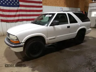 1999 Chevrolet Blazer LS с VIN 1GNCT18W5XK136973, выставлен на аукционе Copart как лот 60284865 с пробегом 199 759 миль миль и Чистый • Clean title. История ставок и продаж доступна на DreamBid. Изображение 1.