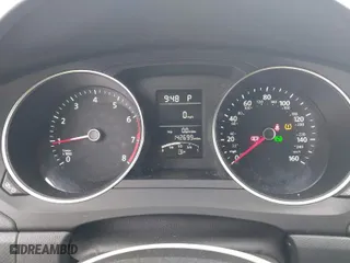2015 Volkswagen Jetta Sedan 2.0L S with VIN 3VW2K7AJ1FM404527, listed as a IAAI auction lot 41404880 with 142,699 mi miles. Bid and sale history available at carsss.com. Image 7.