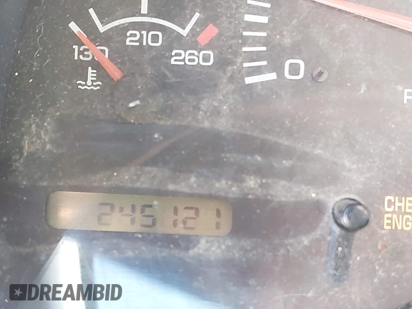 1998 Dodge 1500 z VIN 3B7HC13Y3WG180371, wystawiony jako IAAI lot #41832046 z przebiegiem 245 121 mil mil oraz . Historia ofert i sprzedaży dostępna na DreamBid. Obrazek 7.