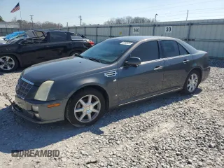 2008 Cadillac STS RWD z VIN 1G6DZ67A280200465, wystawiony jako Copart lot #47092925 z przebiegiem 168 588 mil mil oraz Szkoda całkowita • Salvage title. Historia ofert i sprzedaży dostępna na DreamBid. Obrazek 1.