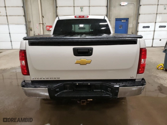 2007 Chevrolet Silverado 1500 LTZ with VIN 2GCEK13M371525637, listed as a Copart auction lot 42299725 with 234,928 mi miles and Salvage Title. Bid and sale history available at carsss.com. Image 6.
