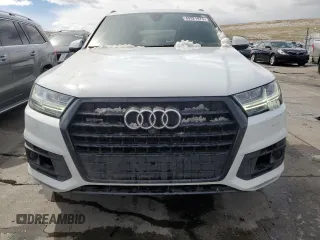 2019 Audi Q7 Prestige with VIN WA1VAAF72KD018406, listed as a Copart auction lot 49321975 with 134,333 mi miles and Salvage Title. Bid and sale history available at carsss.com. Image 5.