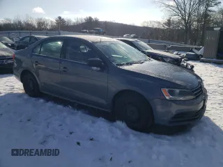 2015 Volkswagen Jetta S with VIN 3VW1K7AJ6FM285420, listed as a Copart auction lot 43416985 with 70,202 mi miles and Clean title. Bid and sale history available at DreamBid. Image 4.