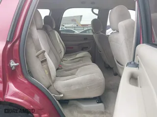 2004 Chevrolet Tahoe LS with VIN 1GNEC13V24R276649, listed as a IAAI auction lot 41784220 with 296,215 mi miles. Bid and sale history available at carsss.com. Image 8.