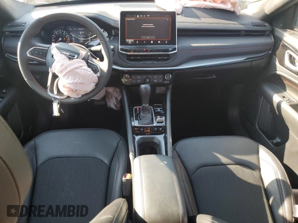2025 Jeep Compass Trailhawk with VIN 3C4NJDDN0ST564544, listed as a Copart auction lot 63287955 with 7,390 mi miles and Clean title. Bid and sale history available at DreamBid. Image 8.